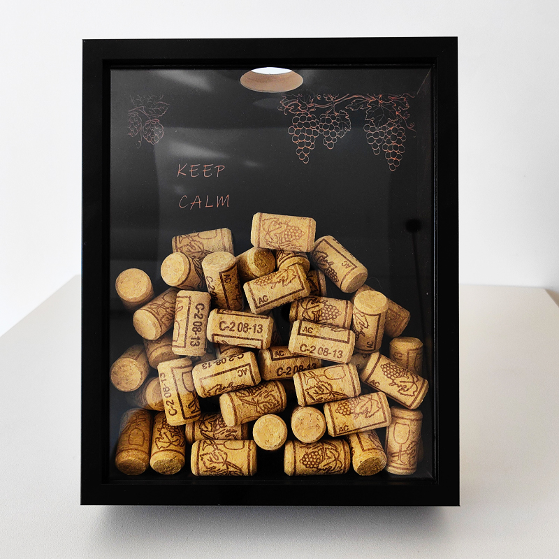 Red Wine Cork Display Frame Wo - огляд і ціна Collectible Vintage Wine