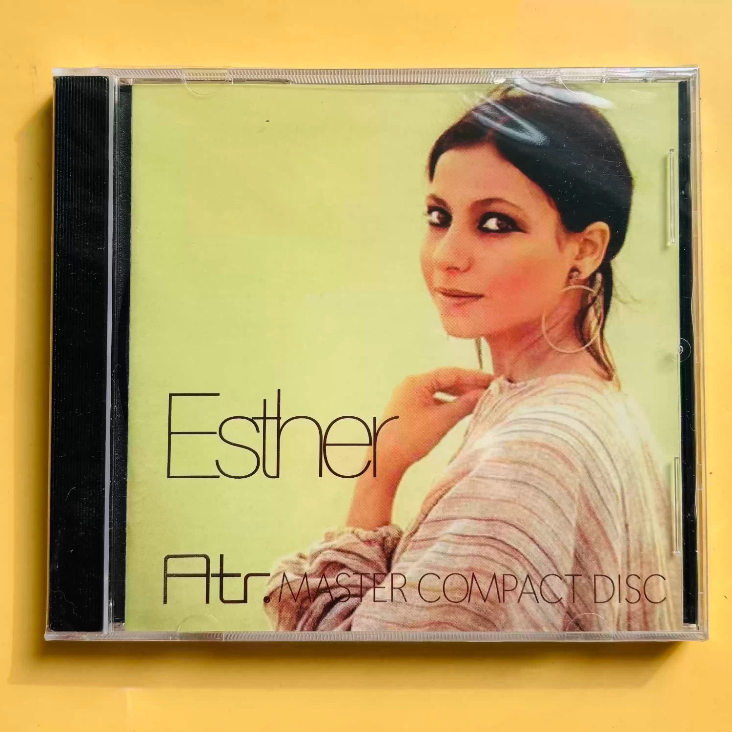 Vintage Female Vocal CD Album, - огляд і ціна Vintage And Collectible