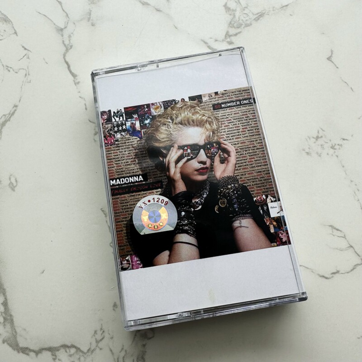 Madonna Classic Pop Music Cass - огляд і ціна Vintage And Collectible